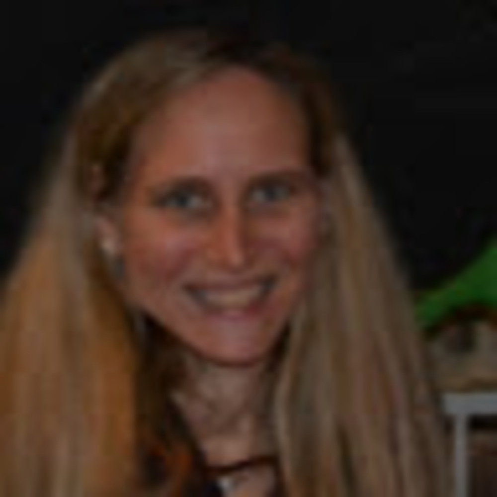 Meet your Posher, Alyson